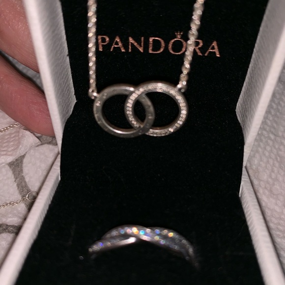 PANDORA RING AND NECKLACE - Picture 1 of 1